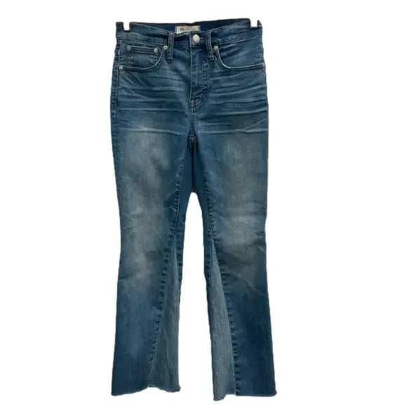 Madewell Cali Demi-Boot Size 25 Jeans Medium Blue Wash Raw Hem Distressed - Picture 2 of 12